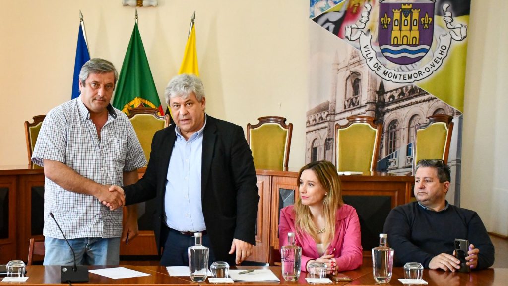 Ato de assinatura Montemor @CMMV