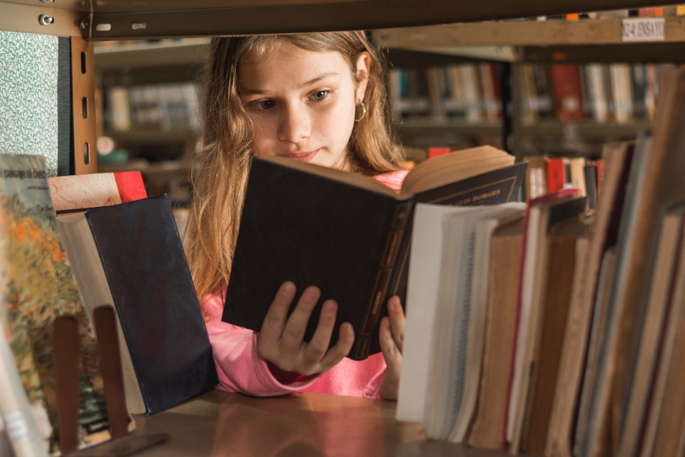 Biblioteca Infantil @Freepik