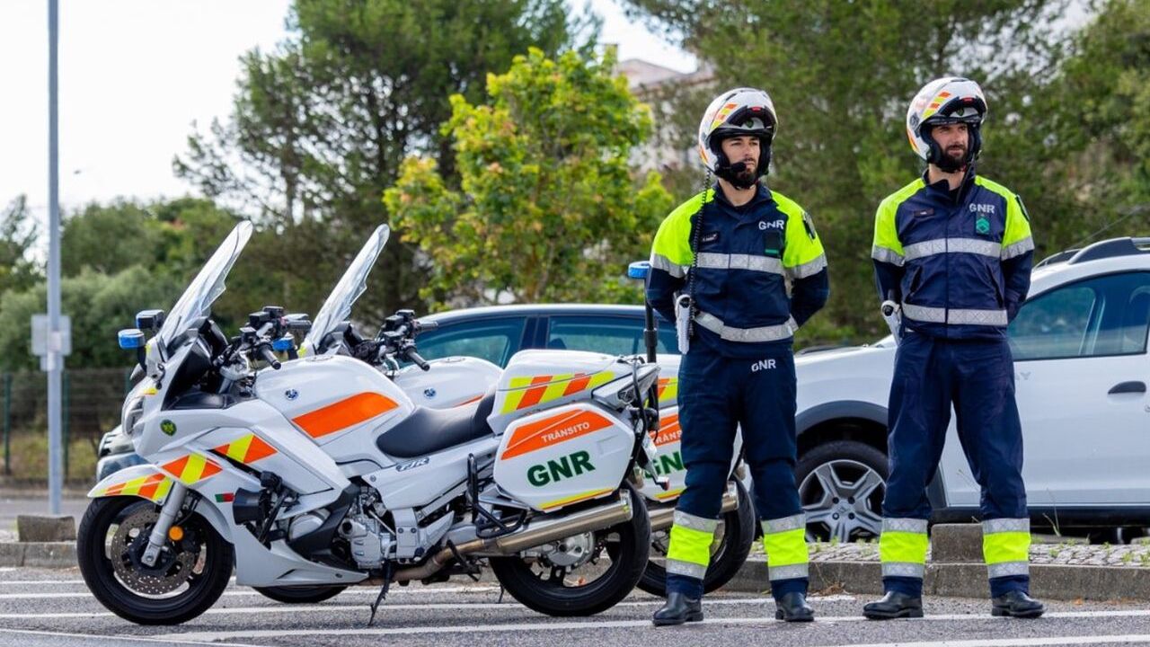 Militares GNR Moto @GNR