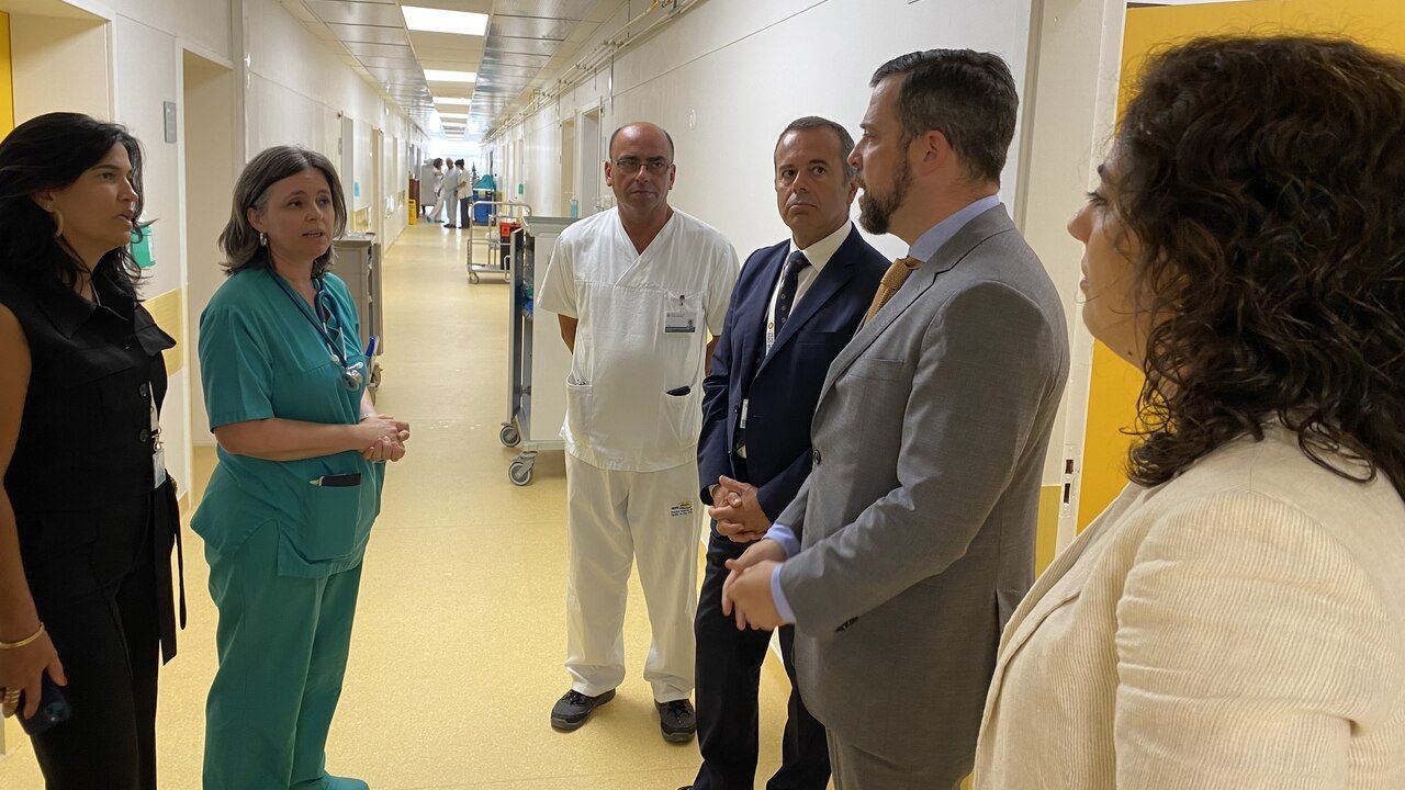 António Gandra d’Almeida, diretor executivo do SNS, na visita ao Serviço de Medicina Interna do HDFF @HDFF