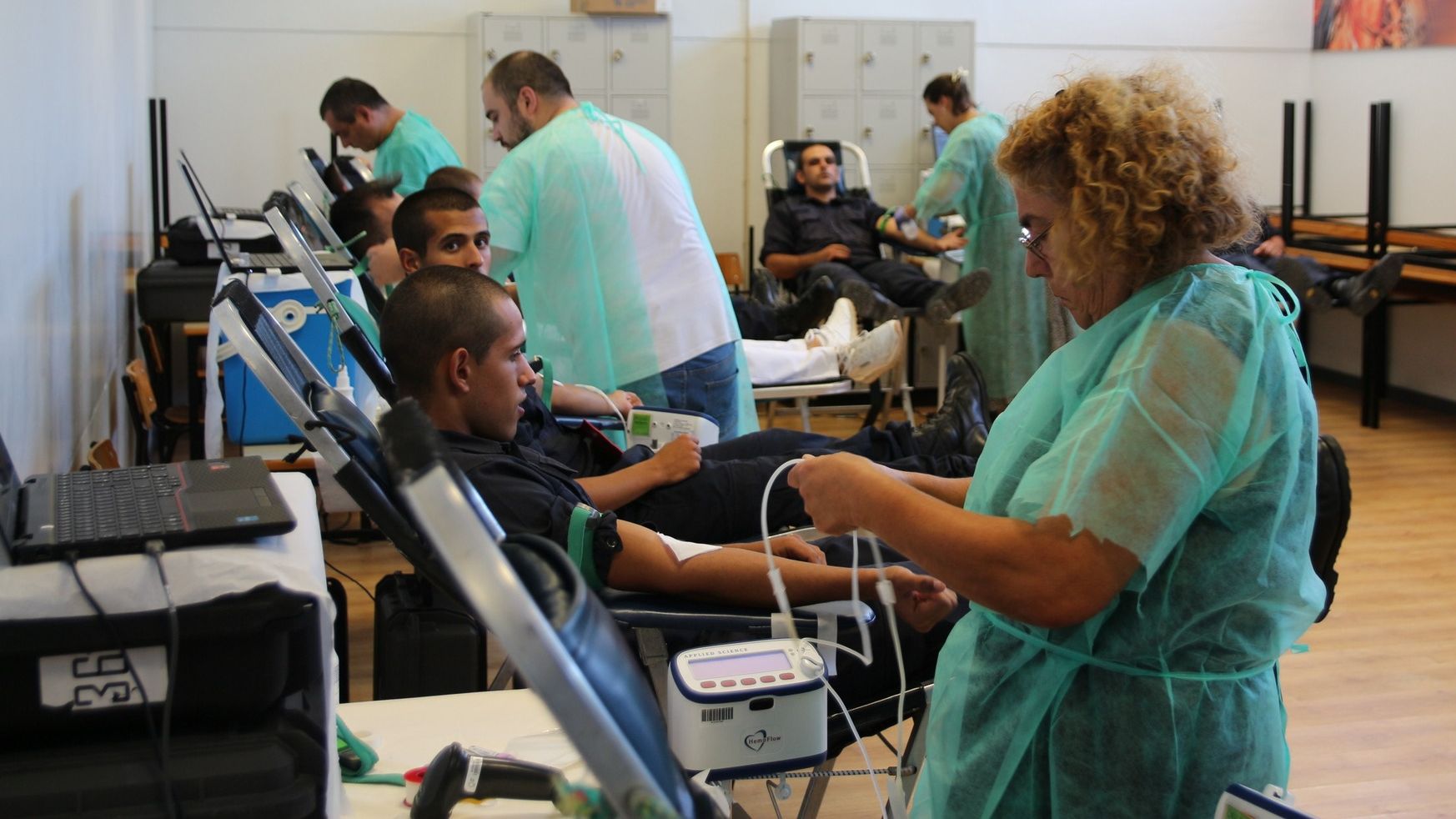 Registaram-se 74 dádivas de sangue no CFFF da GNR @Escola da Guarda