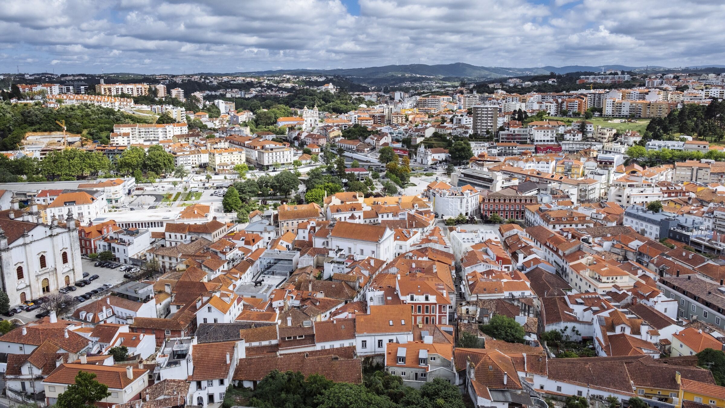 O prazo médio de pagamento a fornecedores é de apenas 3 dias, colocando Leiria em primeiro lugar a par de Gaia @CM Leiria