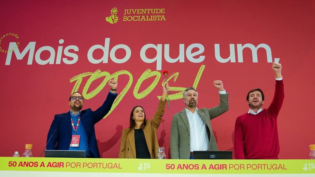 Rúben Fernandes (na foto à esquerda) foi eleito presidente da Comissão Nacional da Juventude Socialista @DR