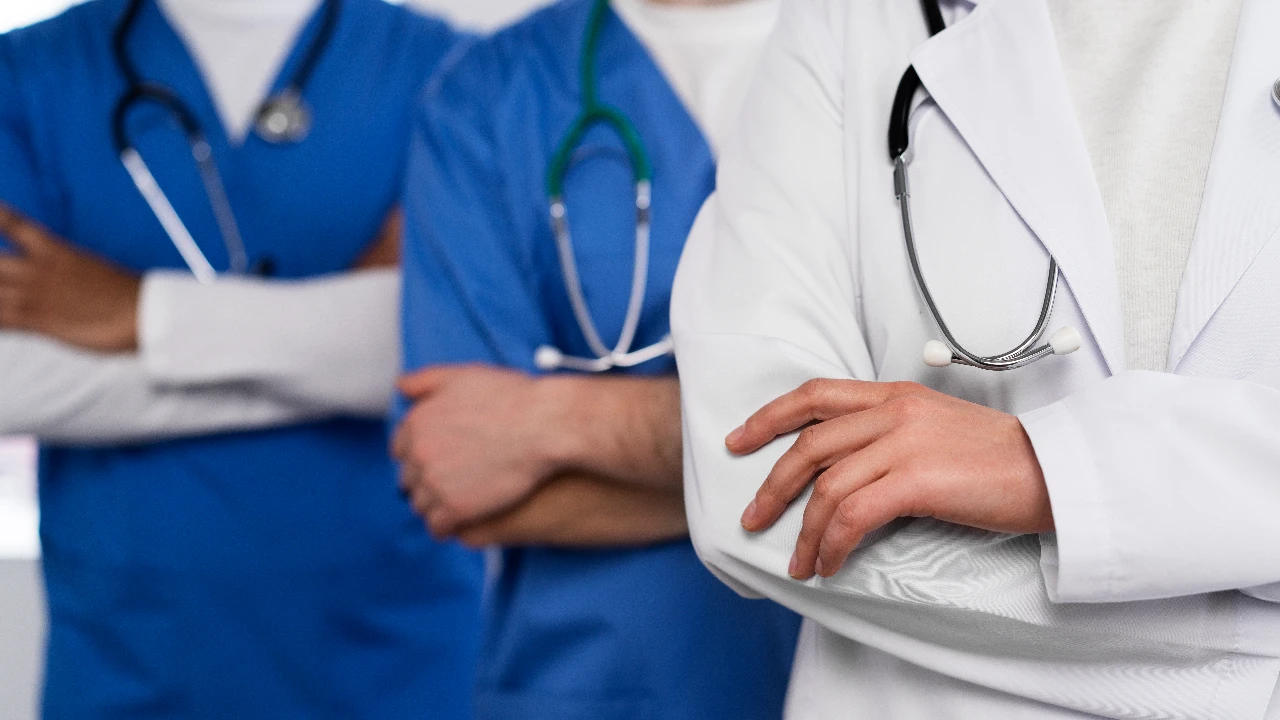 Médicos @freepik