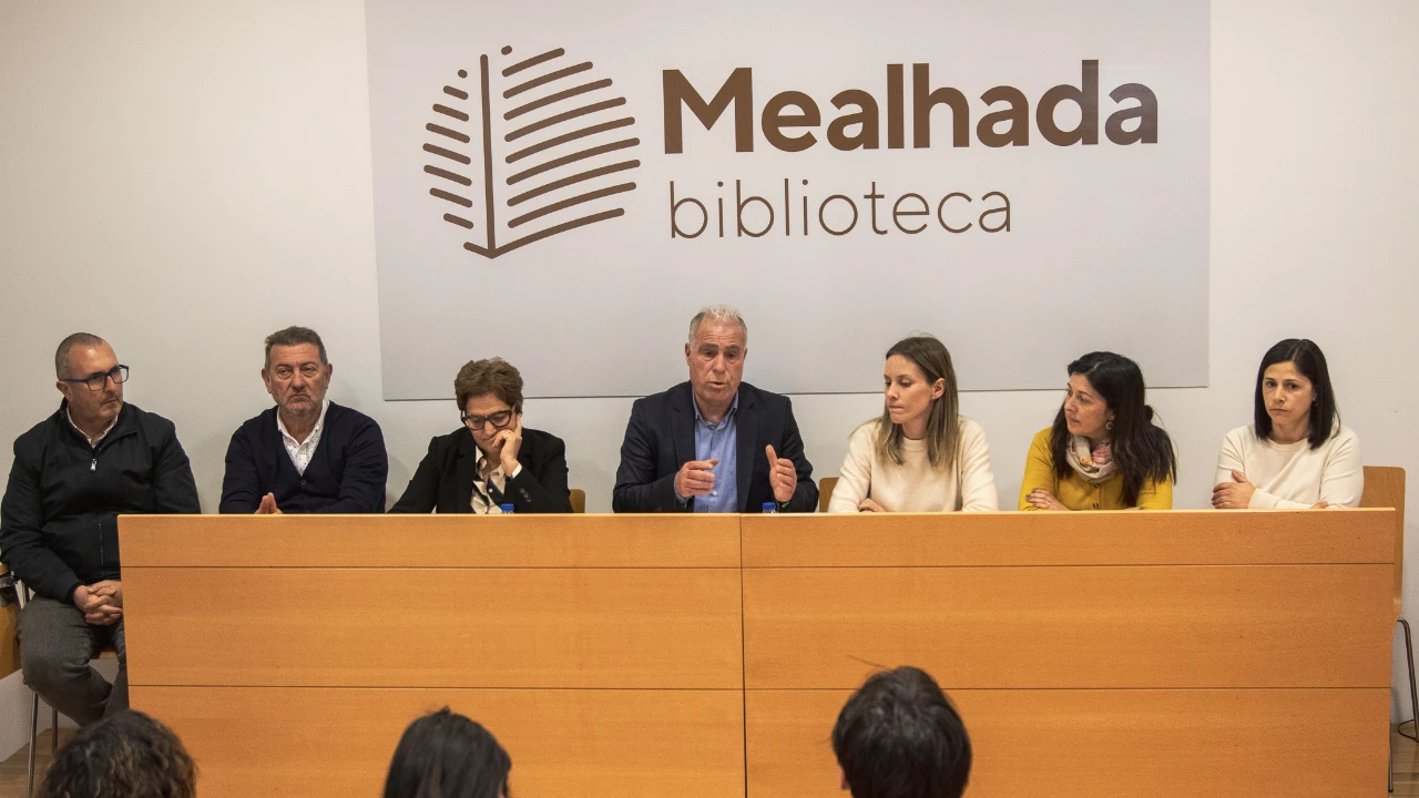 Apresentação do conjunto escultórico @CM Mealhada 