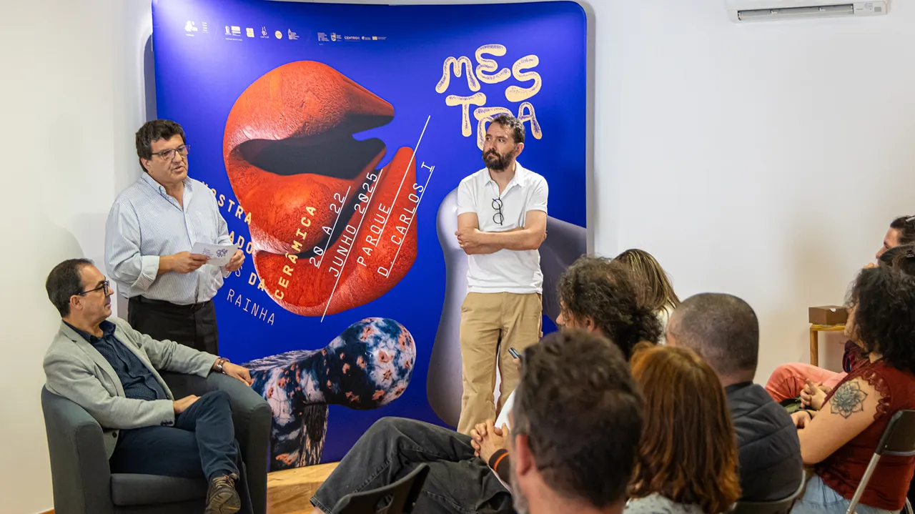 Apresentação Mestra ©CMCR