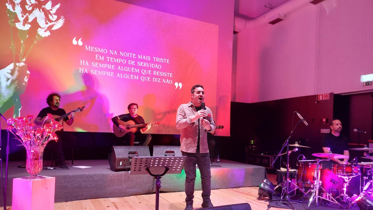Concerto "Liberdade 100 Cordas" @CM Mira