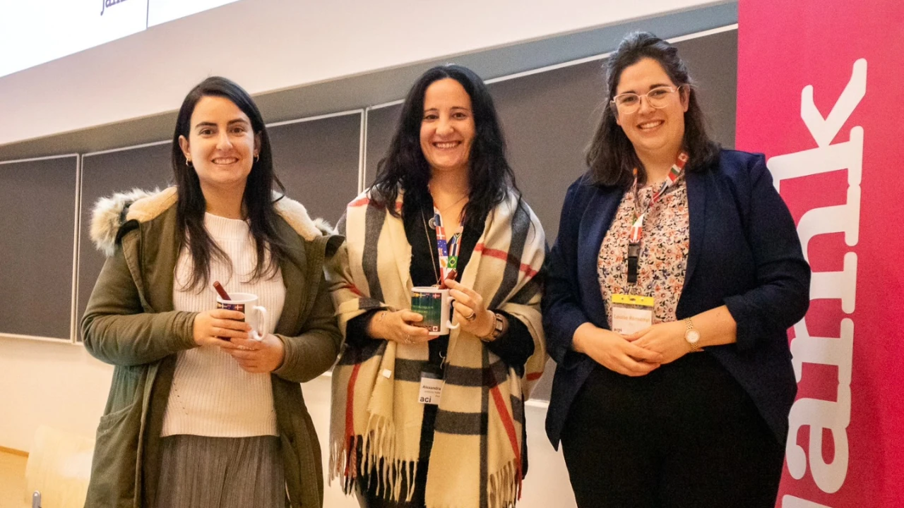 Patrícia Esteves e Alexandra Lavaredas, à esquerda @IPL