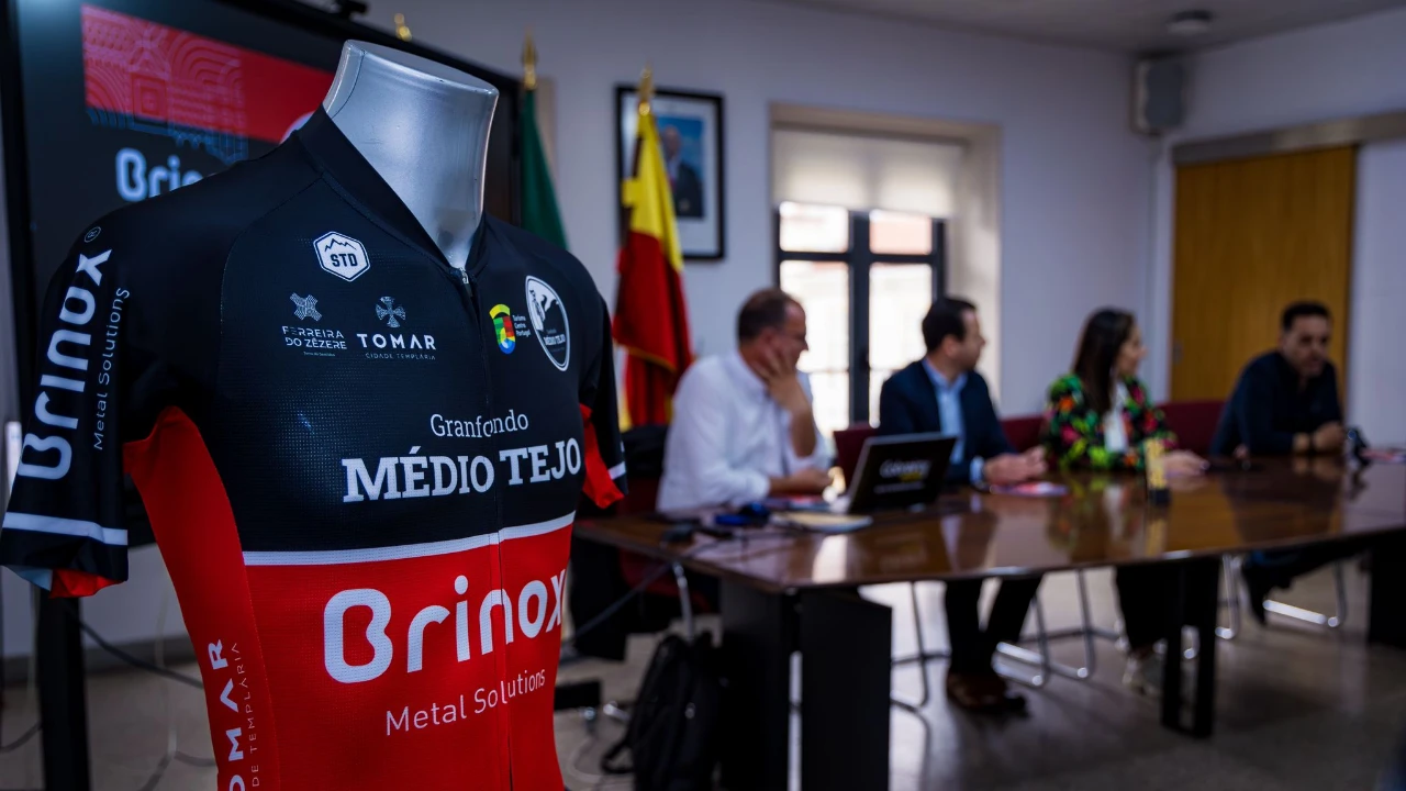 Sessão de apresentação do Granfondo do Médio Tejo @CM Tomar 