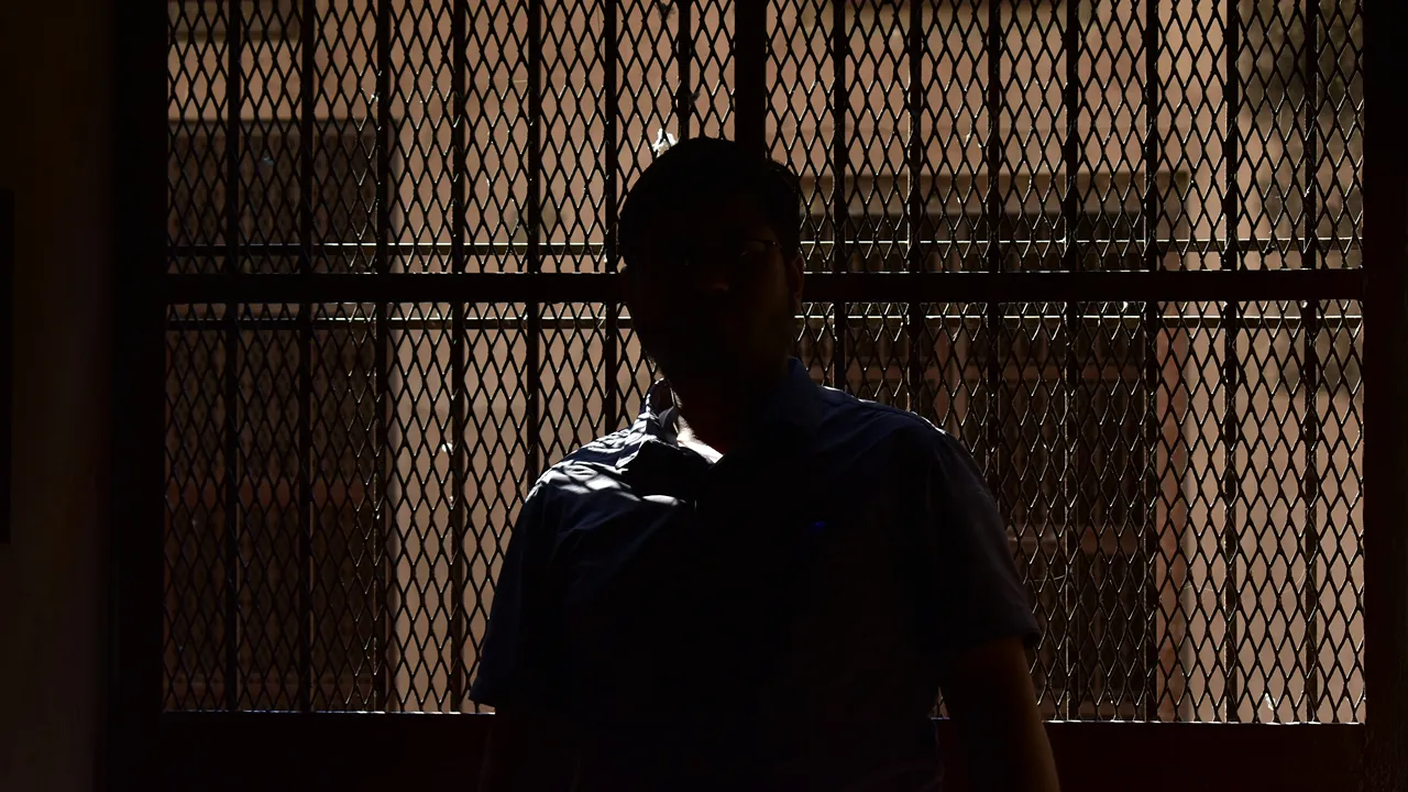 Detido @Deepak Gupta - unsplash.com